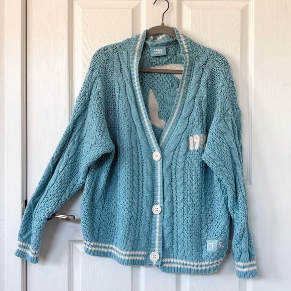 Taylor Swift 1989 Taylor’s Version Cardigan Sweater - Picture 2 of 9
